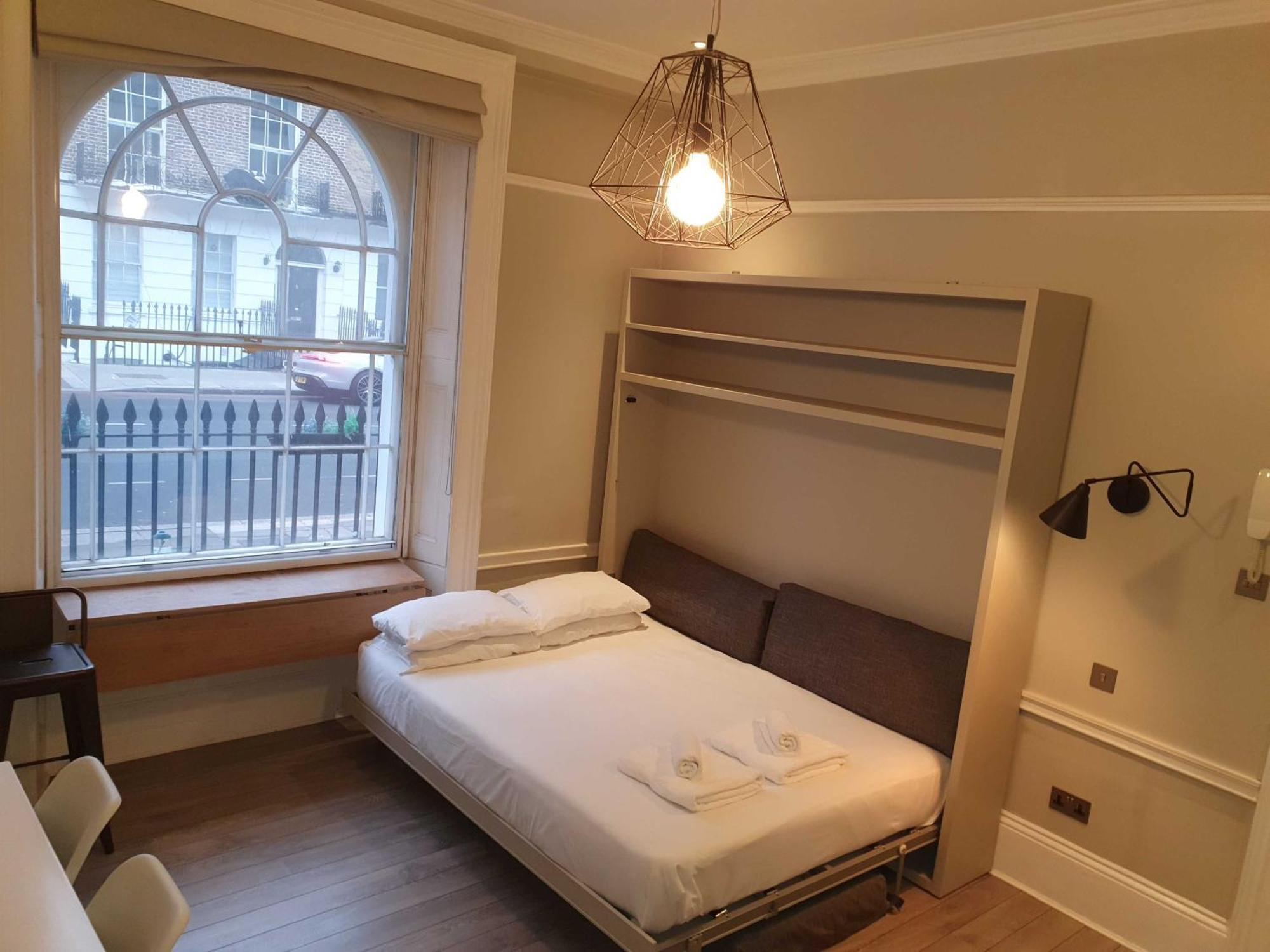 Stayo Baker Street London